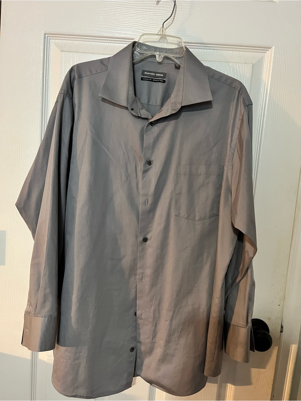 Geoffrey Beene Classic Fit Wrinkle Free Men's Light Gray Dress Shirt